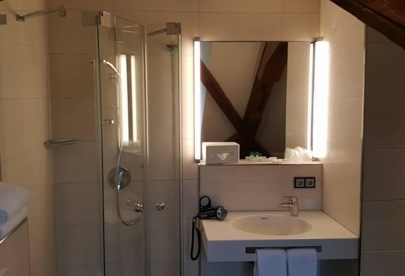 Номер Стандарт, Jagerhaus In Esslingen