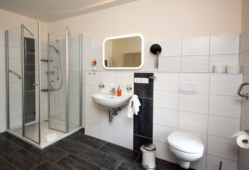 スタンダードシングルルーム, Jägerhof