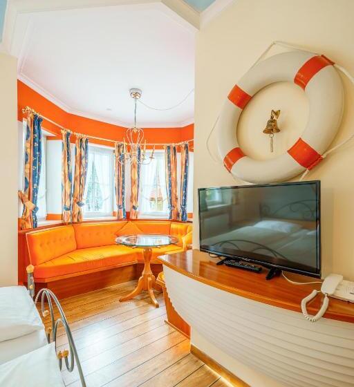 غرفة قياسية فردية, Konig Ludwig