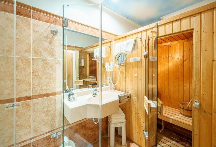 جناح, Konig Ludwig