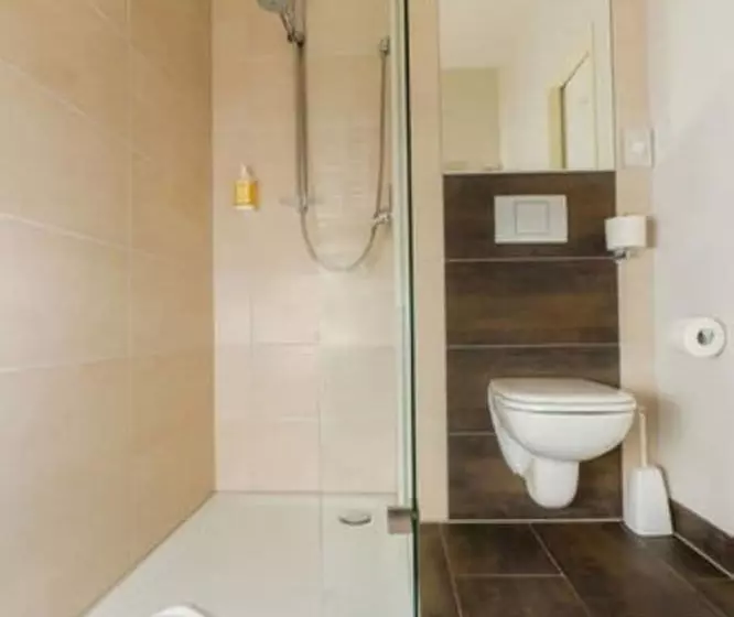スイート, Montana Hotel Ellwangen