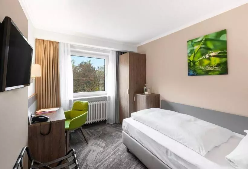 スタンダードシングルルーム, Parkhotel Am Taunus