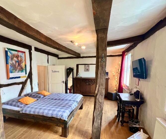 חדר סטנדרט, Pemü