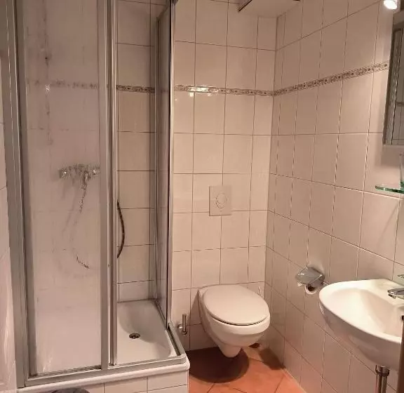 Standard-huone, Ritters Weinstuben