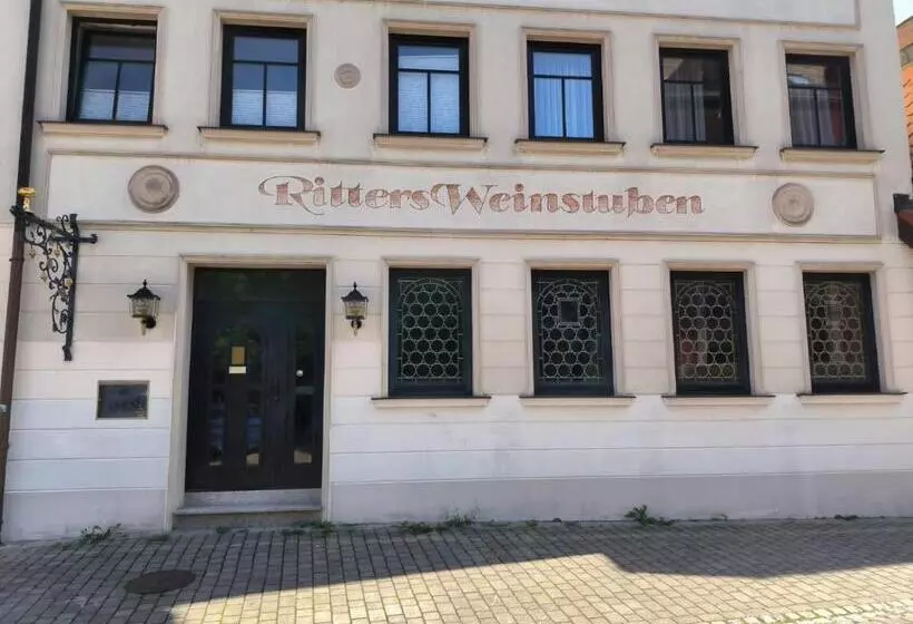 Deluxe-huone, Ritters Weinstuben