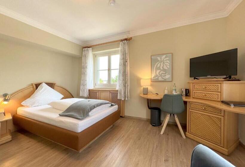 バルコニー付きシングルスタンダードルーム, Schlossblick Chiemsee