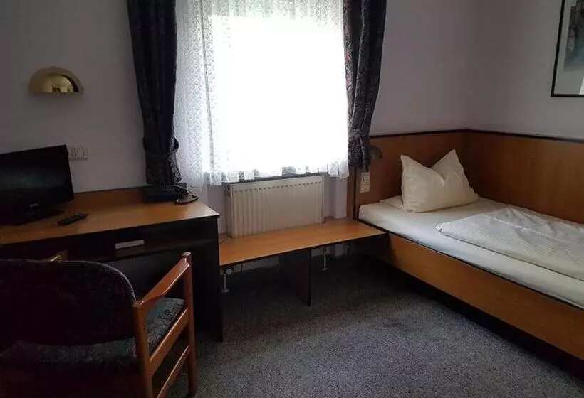 スタンダードシングルルーム, Traube Hotel öffingen