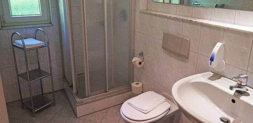 스탠다드 룸, Wald