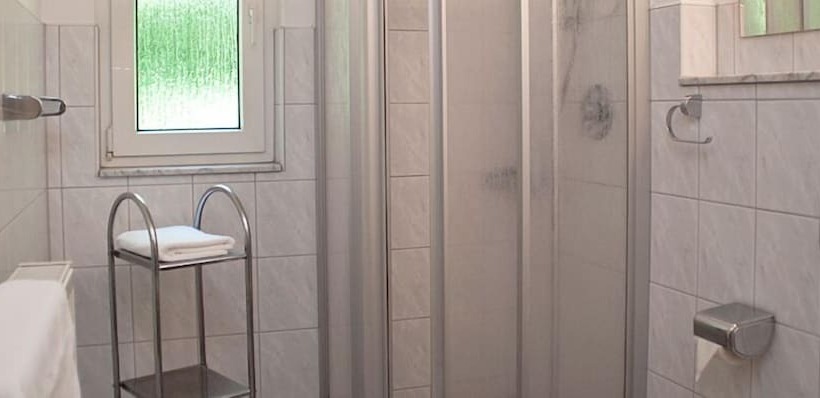 스탠다드 싱글 룸, Wald