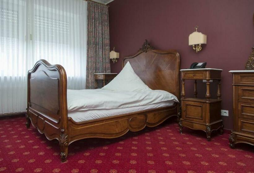 סוויטה, Zum Alten Brunnen