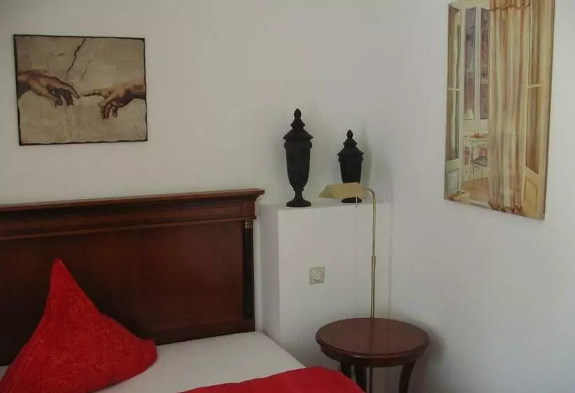 スイート, Zum Alten Brunnen