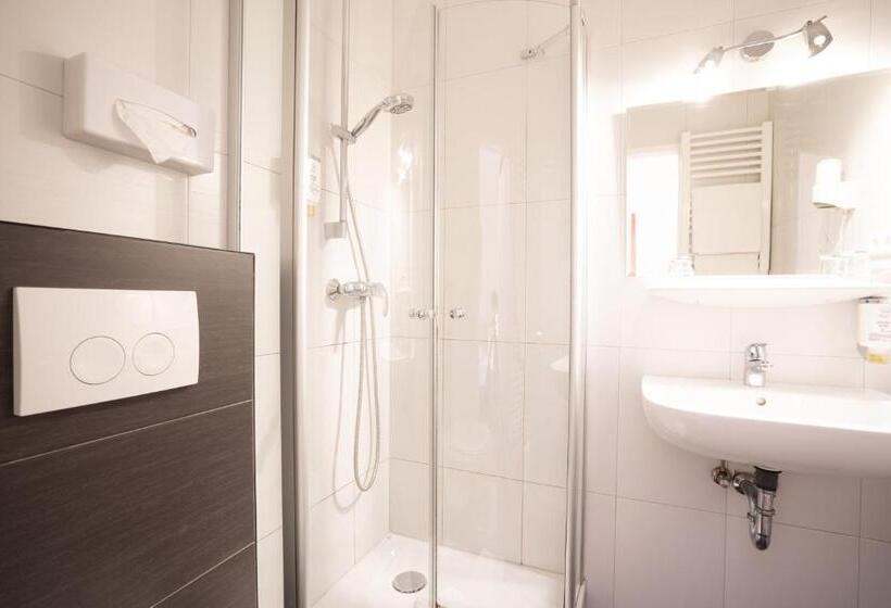 标准单人间, Zum Prinzen Sinsheim