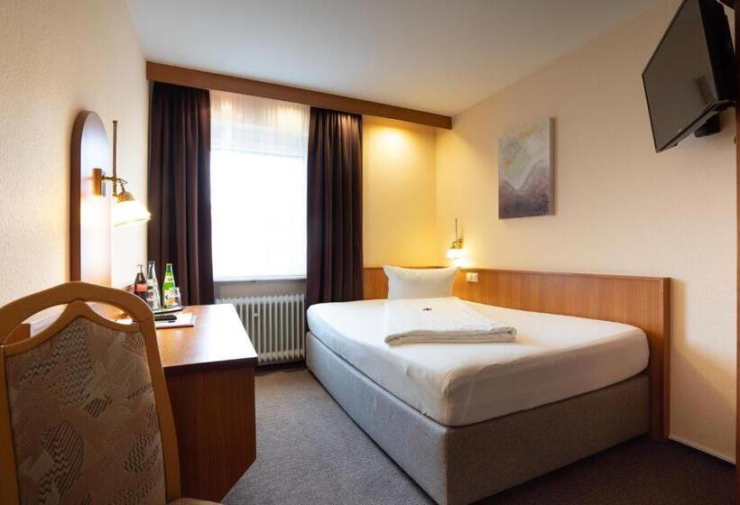 豪华单人间, Zum Prinzen Sinsheim