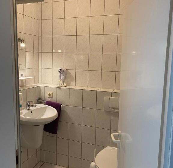 غرفة قياسية فردية, Zur Post Dabringhausen Contactless Self Check In