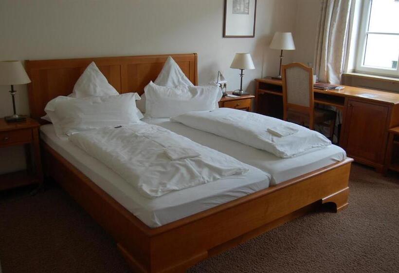 Номер Стандарт, Metzgerei Gasthof Romantik Hotel Der Millipp