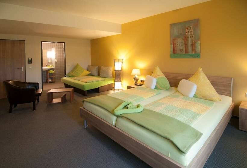 家庭间, Park Hotel Leimen