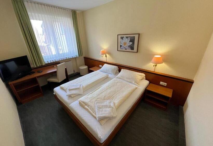 Номер Стандарт, Gasthof Postbräu Dingolfing