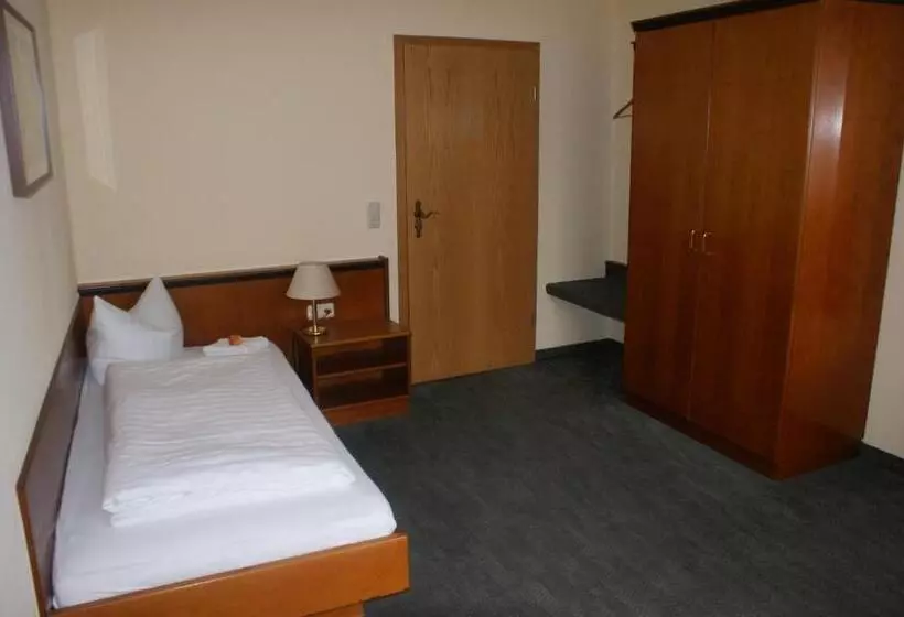 اتاق استاندارد یک نفره, Gasthof Postbräu Dingolfing
