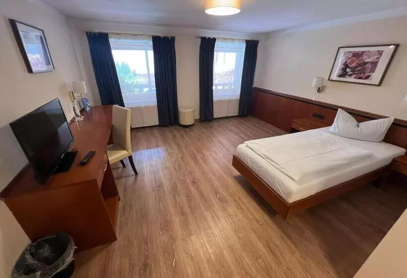 اتاق استاندارد یک نفره, Gasthof Postbräu Dingolfing