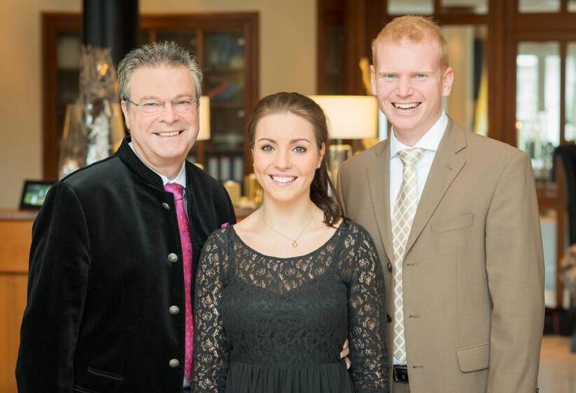 اتاق استاندارد یک نفره, Residenz