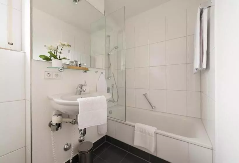 レイクビュースタンダードルーム, Villa Seeschau Adults Only