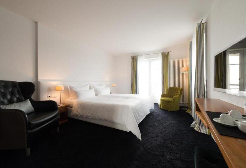 غرفة قياسية مطلّة علي البحيرة, Villa Seeschau   Adults Only