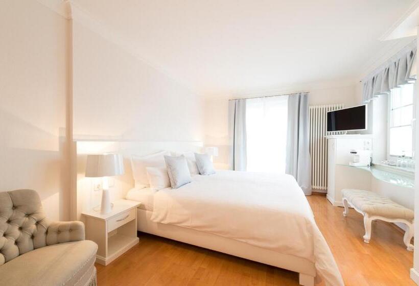 غرفة قياسية مطلّة علي البحيرة, Villa Seeschau   Adults Only