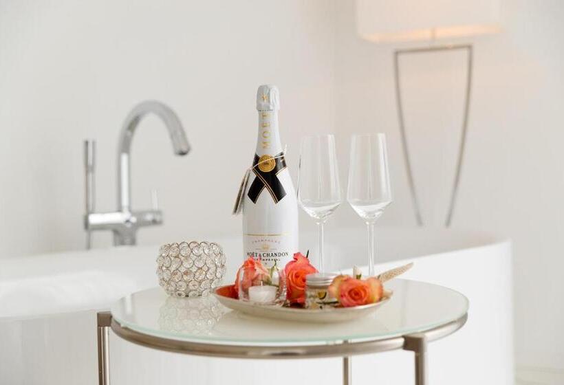 جناح جونيور, Villa Seeschau   Adults Only