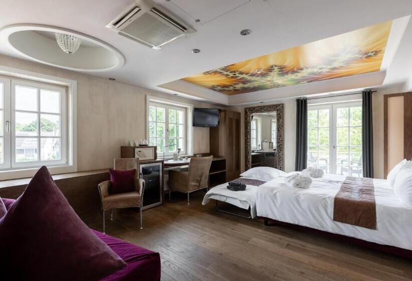 חדר משפחתי, Wirtshaus & Hotel Landsknecht