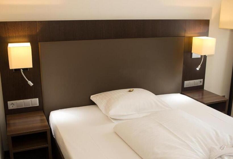 غرفة قياسية, Avital Resort