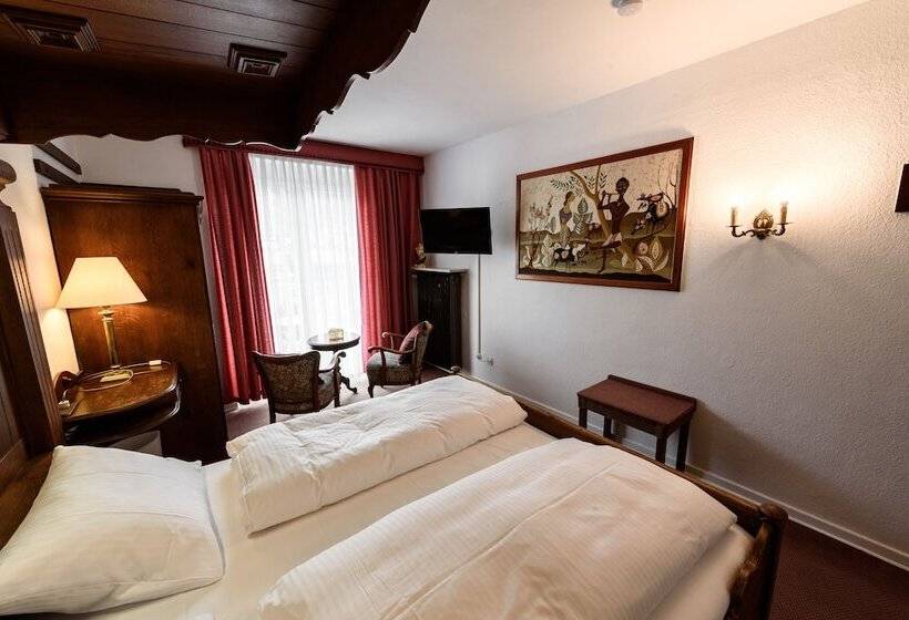 اتاق استاندارد, Burg Hotel Cochem