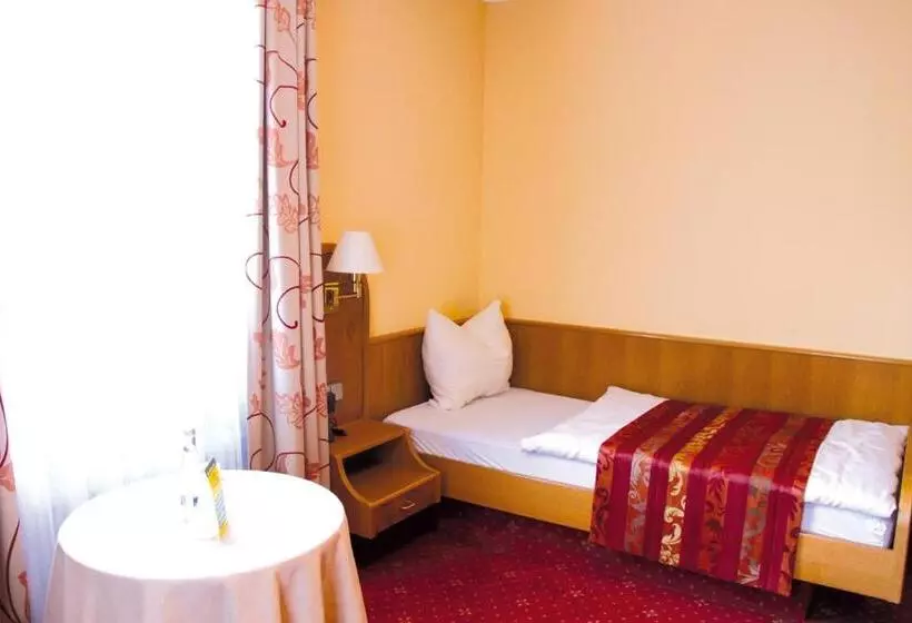 スタンダードシングルルーム, Ferienhotel ödenhof