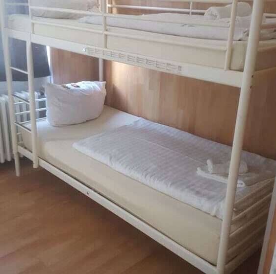 标准单人间共用浴室, Gz Hostel Bonn