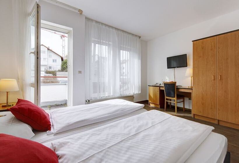 Номер Стандарт, Airport Hotel Stetten