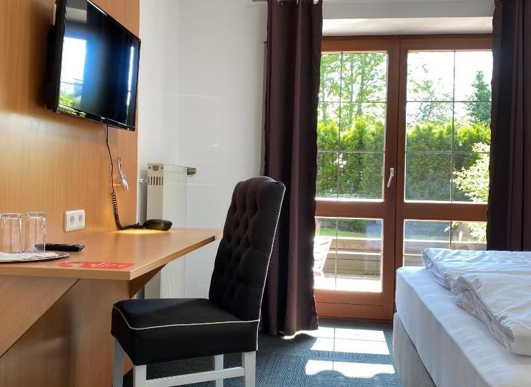 标准间带露台, Alpenhotel Gastager