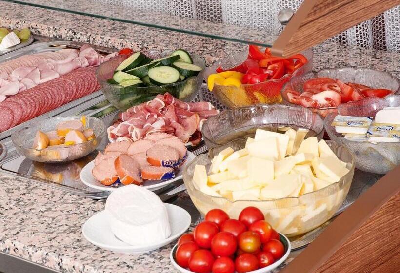 家庭间, Alpenhotel Gastager