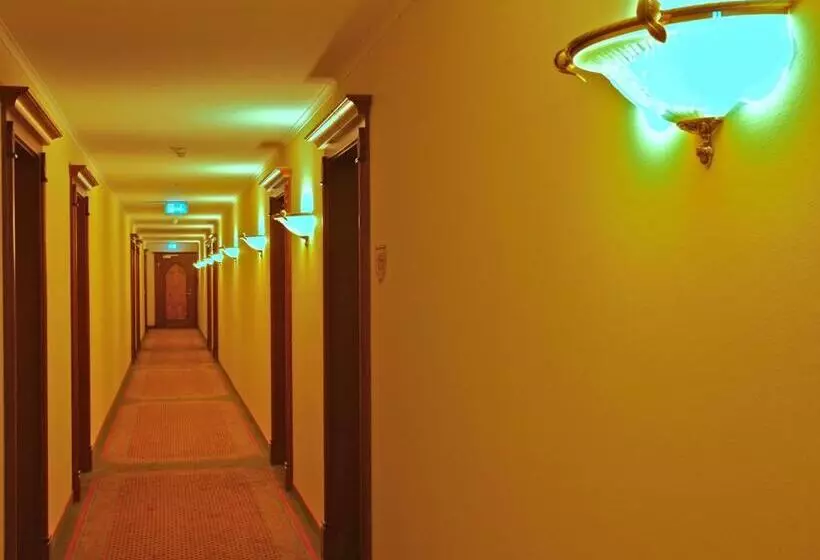Deluxe-huone, Am Schloßberg