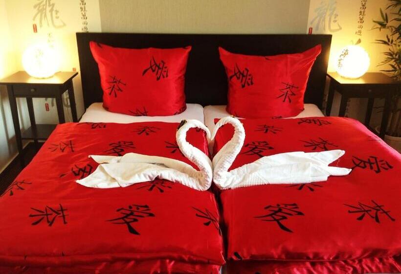 스탠다드 스튜디오, An Der Uffe