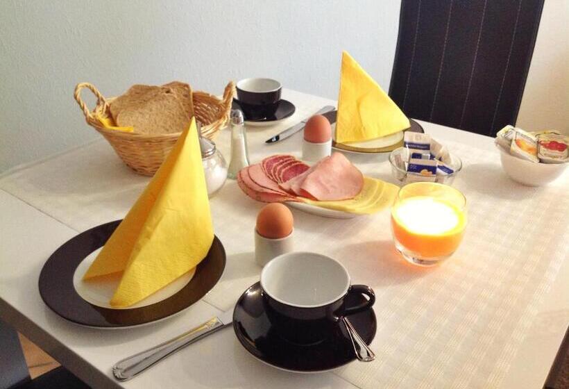 스탠다드 스튜디오, An Der Uffe