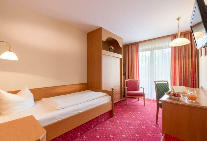 Одноместный Номер Вид на Сад, Astoria Alexandra Krämer Ek