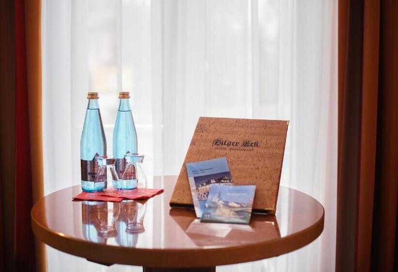 Quarto Estandar, Bilger Eck