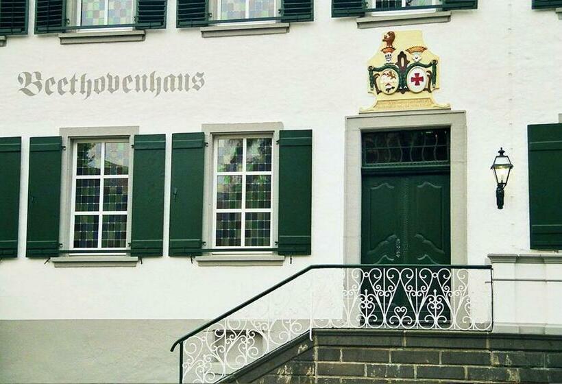 스탠다드 룸, Fürstenberg