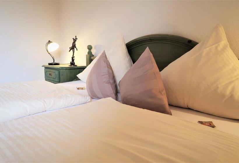 Comfort room with balcony, Garni Bellevue