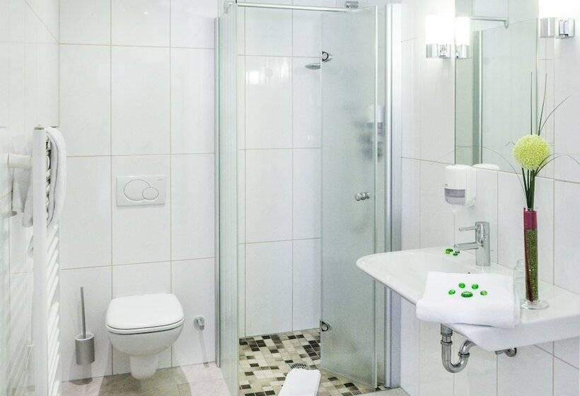 舒适型房间, Hilling