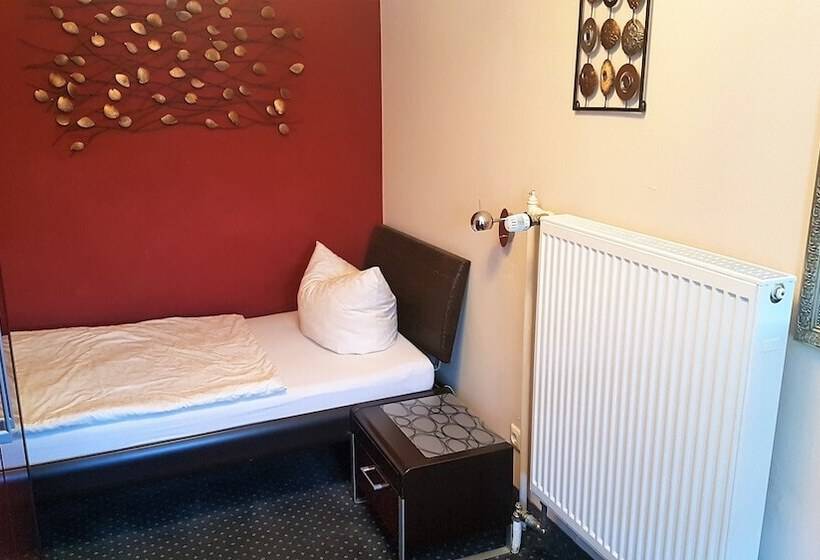 经典单人间, Leonhardihof