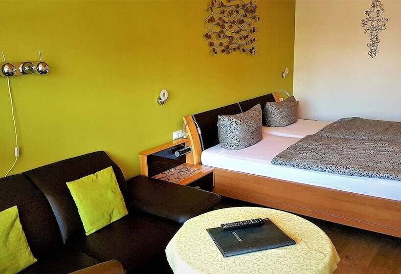 舒适三人间, Leonhardihof