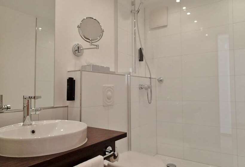 سوییت جونیور, Mingarden