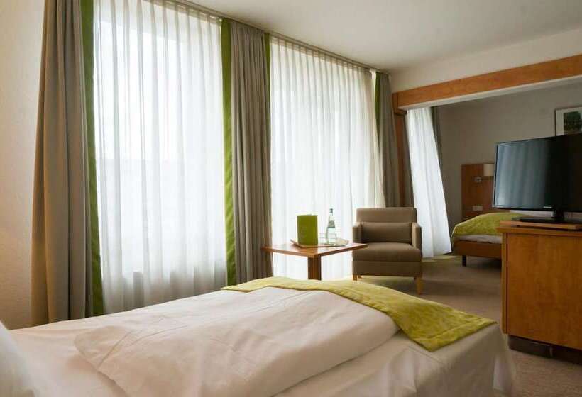 سوییت جونیور, Mingarden