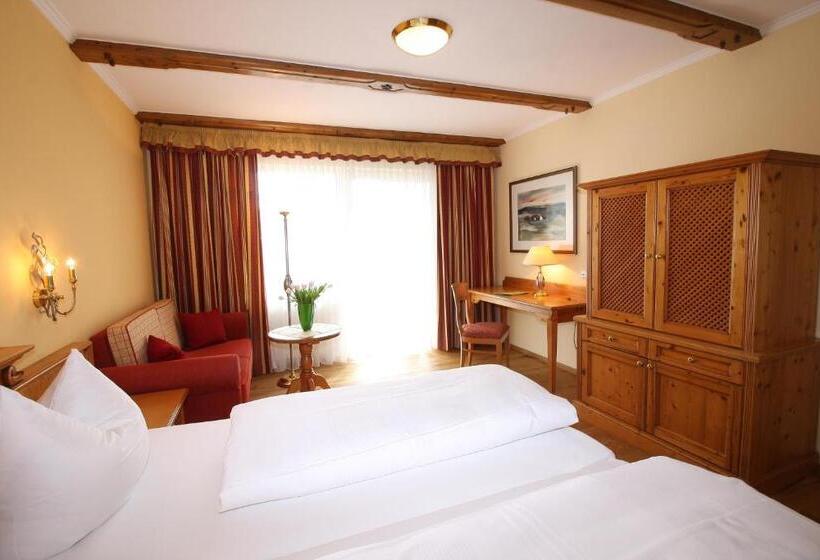 Номер Стандарт, Neue Post