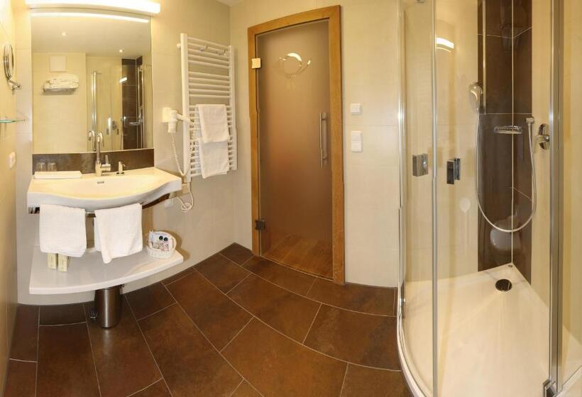 Номер Стандарт, Neue Post